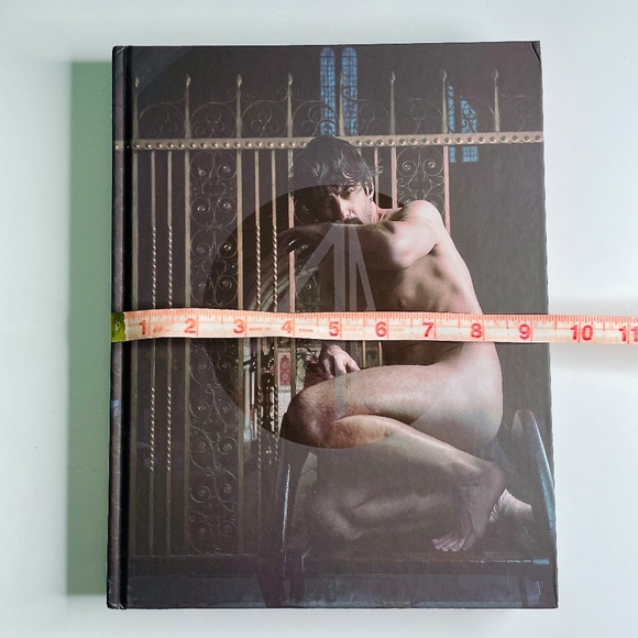 Alfredo Albanesi Photography Art Fashion Hardcover Coffee Table Book - Picture 3 of 13